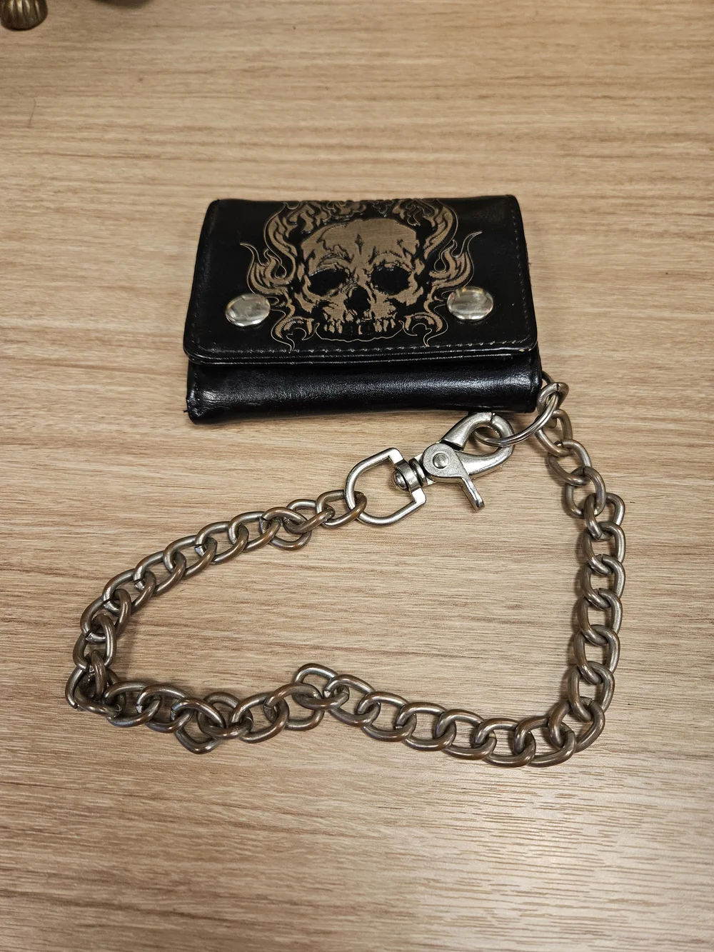 Black Skull Trifold Leather Wallet with Heavy Chain